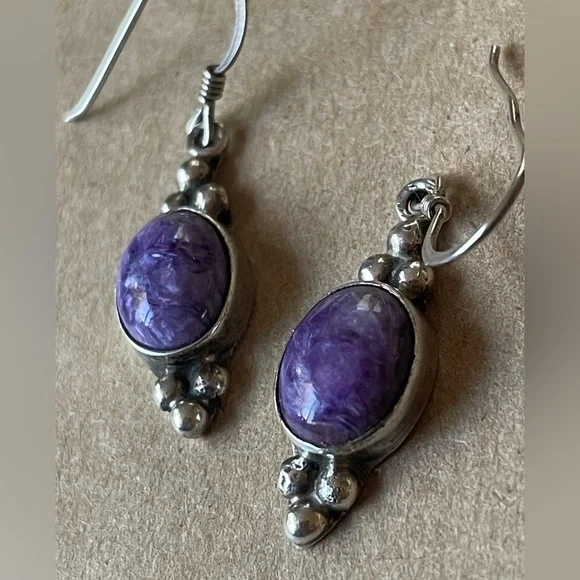 Vintage Charolite & Sterling silver earring by artist Running Bear - Picture 2 of 5